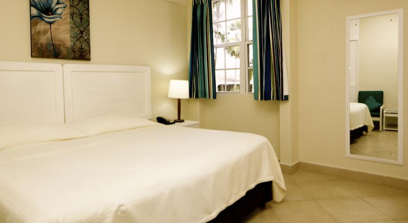 Southern Palms Beach Club