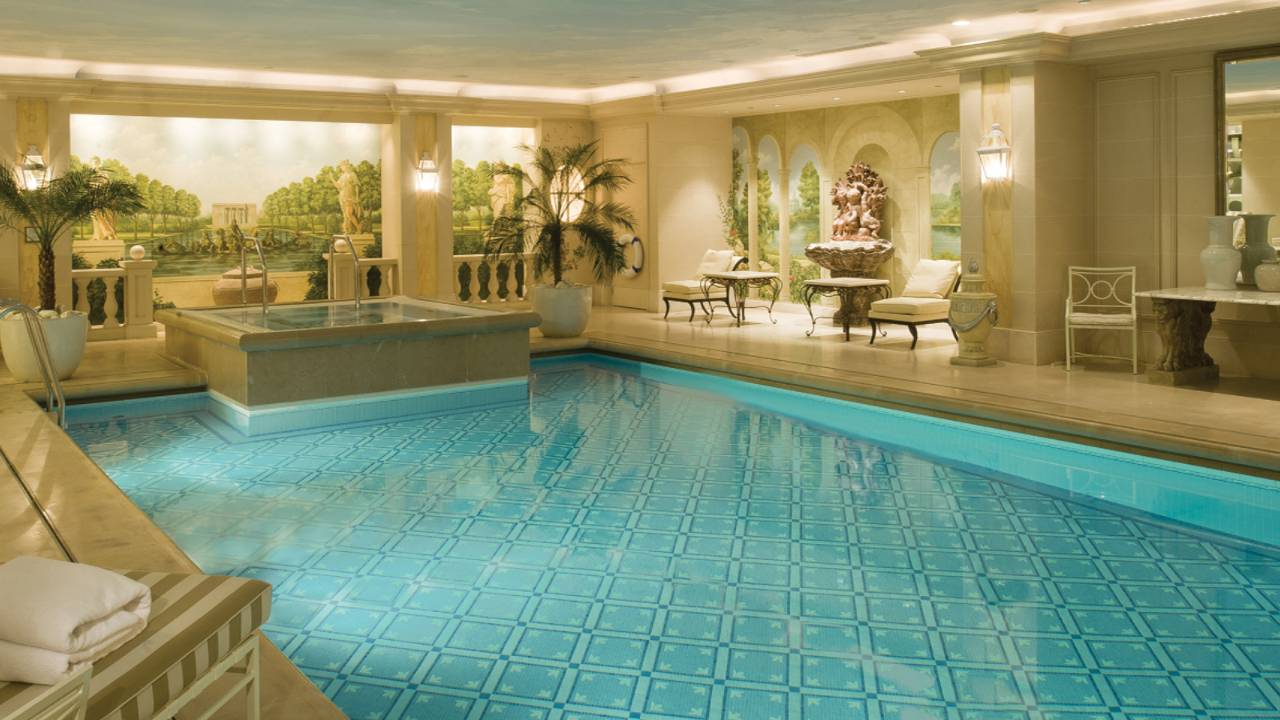 Four Seasons Hotel George V, Paris