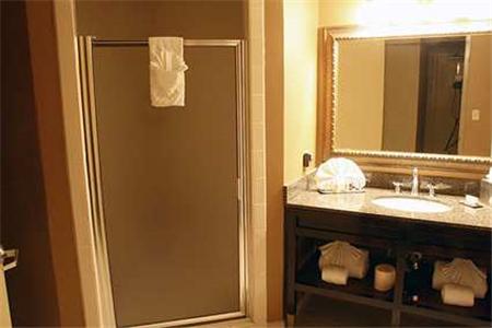 Doubletree By Hilton Hotel Memphis Downtown