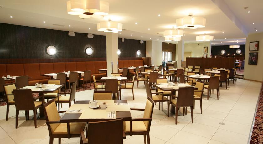 Cosmos Saint-Petersburg Pulkovskaya Hotel, a member of Radisson Individuals