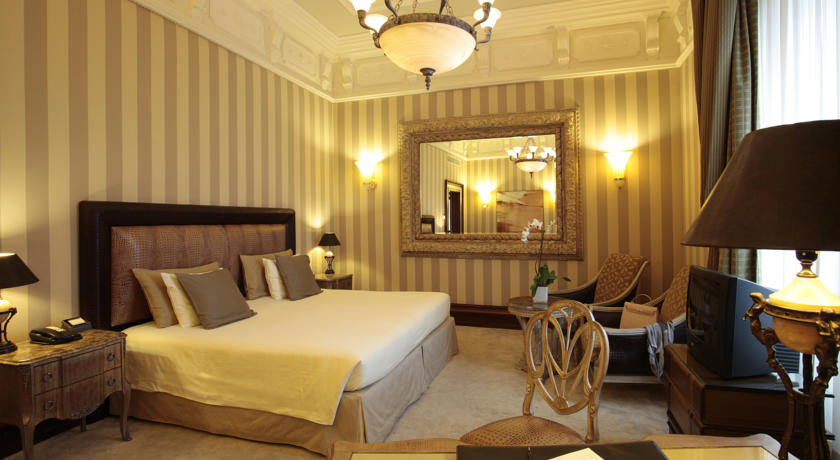 Anantara Palazzo Naiadi Rome Hotel