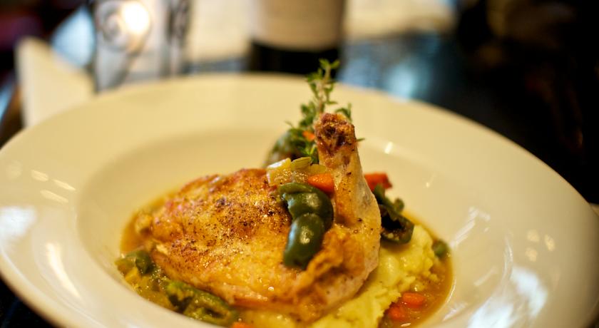 Mayflower Park Hotel