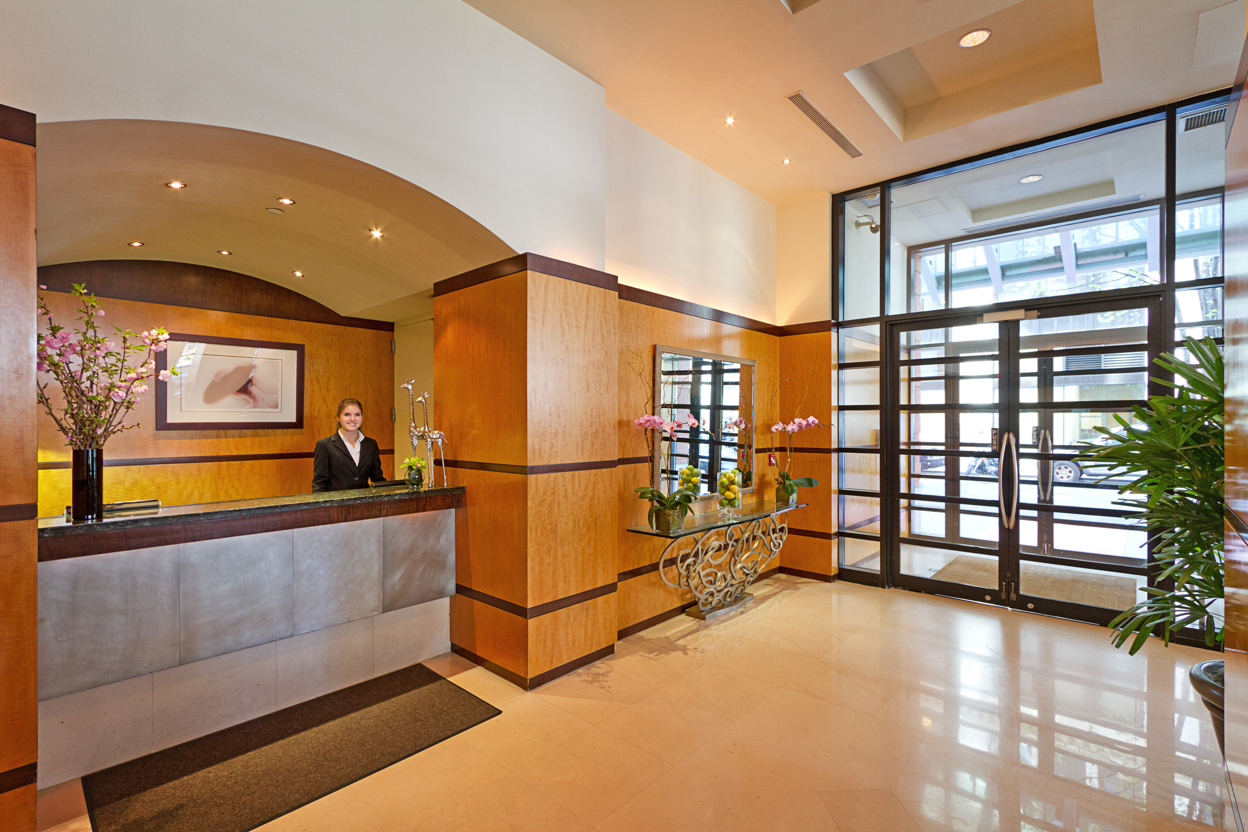 Hotel Giraffe by Library Hotel Collection