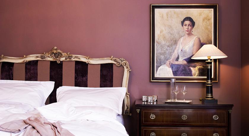 Schlosshotel Berlin By Patrick Hellmann