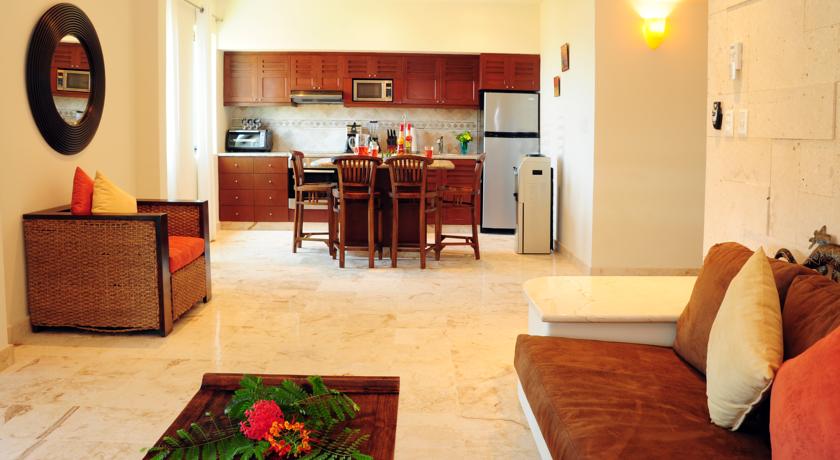 Maya Villa Condo Hotel & Beach Club