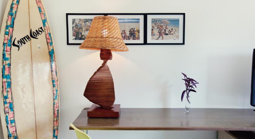 Postcard Inn On The Beach