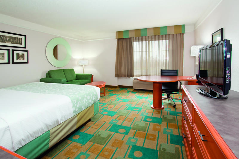 La Quinta Inn & Suites by Wyndham Denver Southwest Lakewood