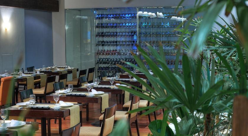 Le Blanc Spa Resort Cancun