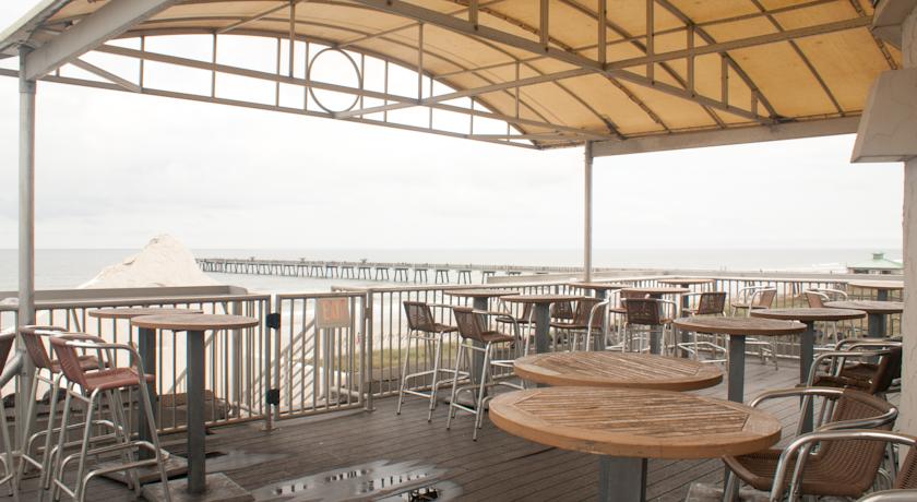 Casa Marina Hotel and Restaurant