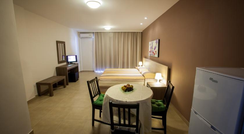 Crystallo Apartments