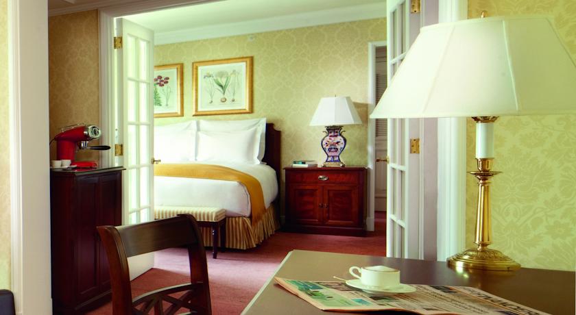 The Ritz-Carlton, Santiago