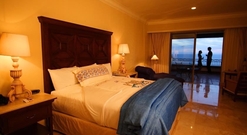 Pueblo Bonito Sunset Beach Golf And Spa Resort