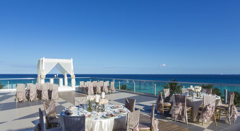 The Fives Beach Hotel & Residences