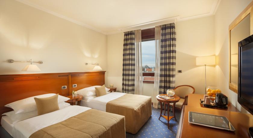 Best Western Premier Hotel Astoria