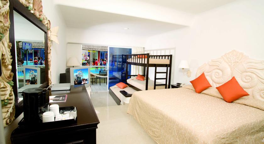 Sunscape Cancun Resort & Spa