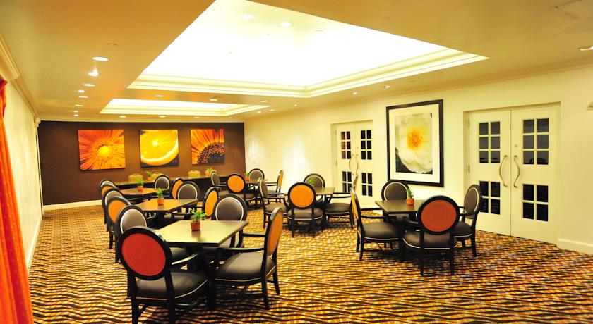 Hilton St. Petersburg Bayfront