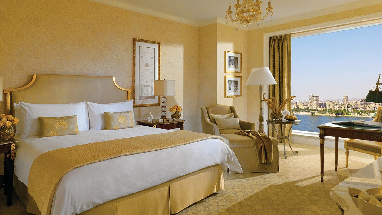 Four Seasons Hotel Cairo at The First Residence