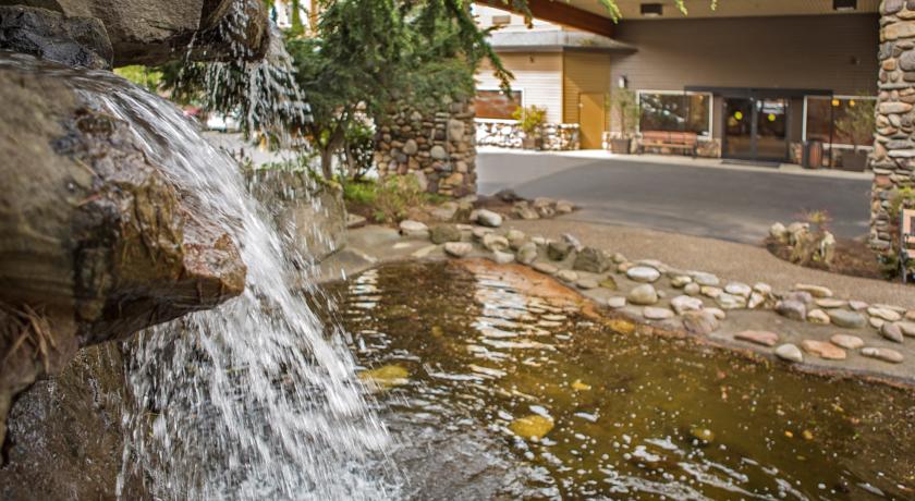 Radisson Hotel Portland Airport