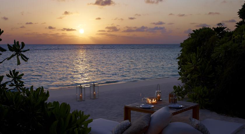 Dusit Thani Maldives