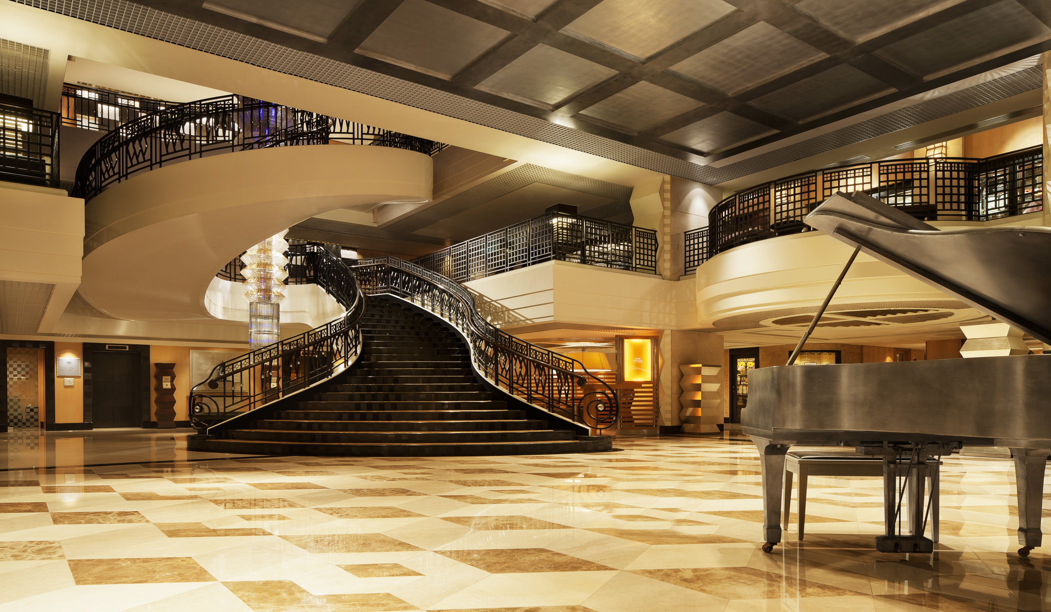 Sheraton Hong Kong Hotel & Towers