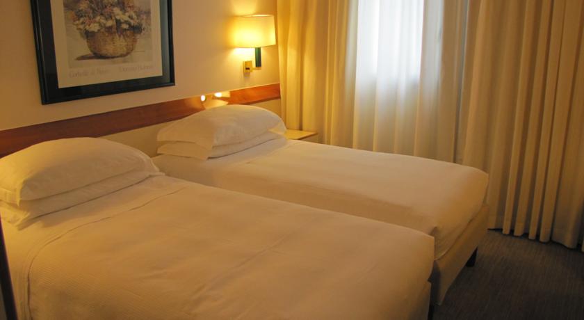 Starhotels President