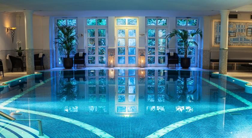 Schlosshotel Berlin By Patrick Hellmann