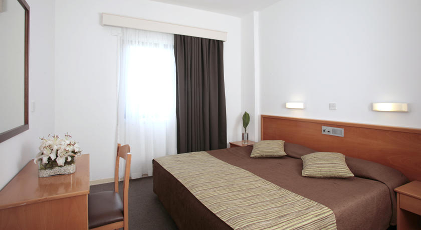 Anemi Hotel & Suites