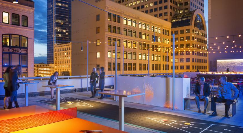 Hilton Motif Seattle