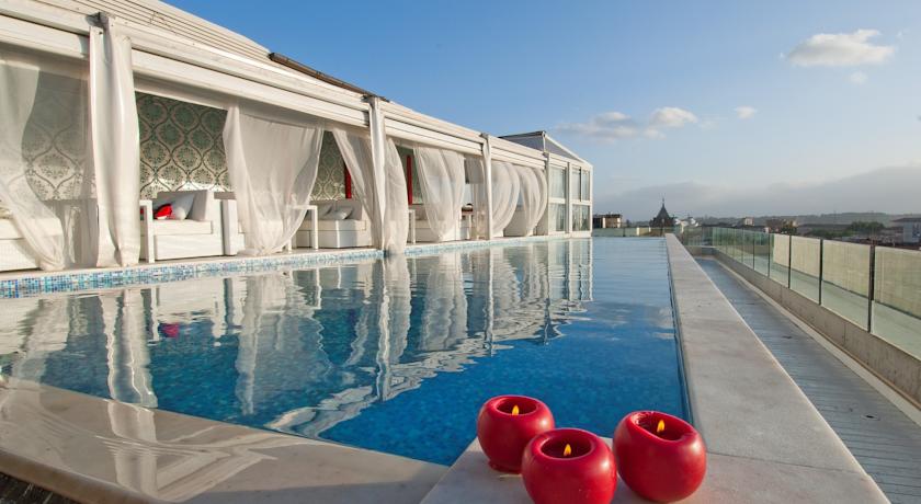 Anantara Palazzo Naiadi Rome Hotel