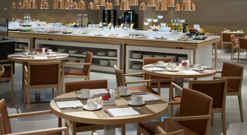 NH Collection Madrid Eurobuilding