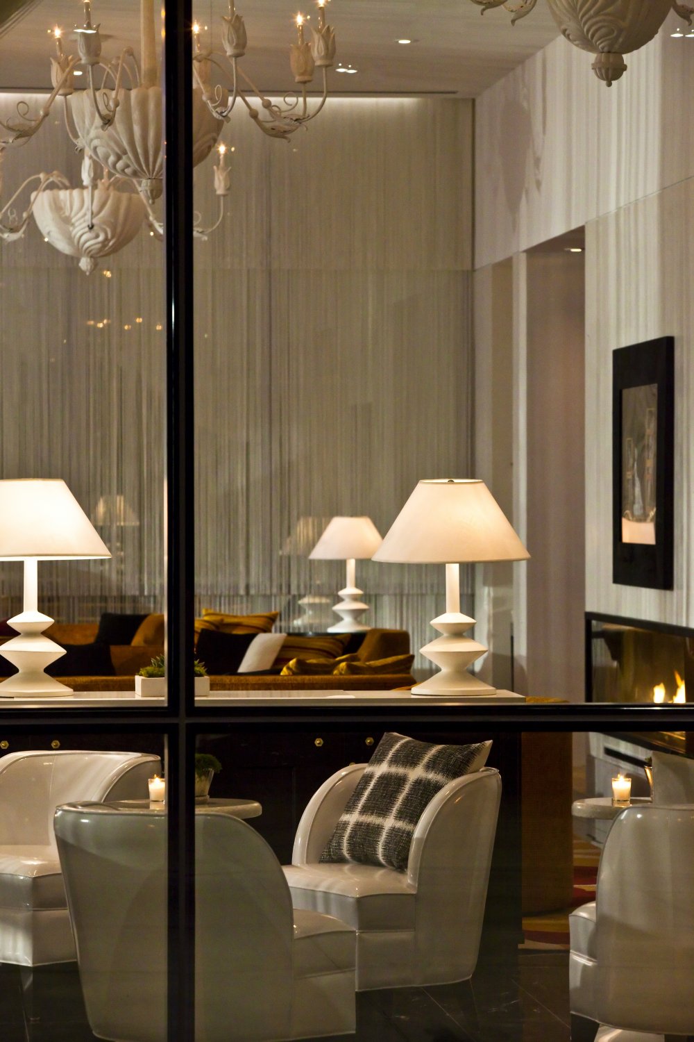 The Royal Sonesta Chicago River North