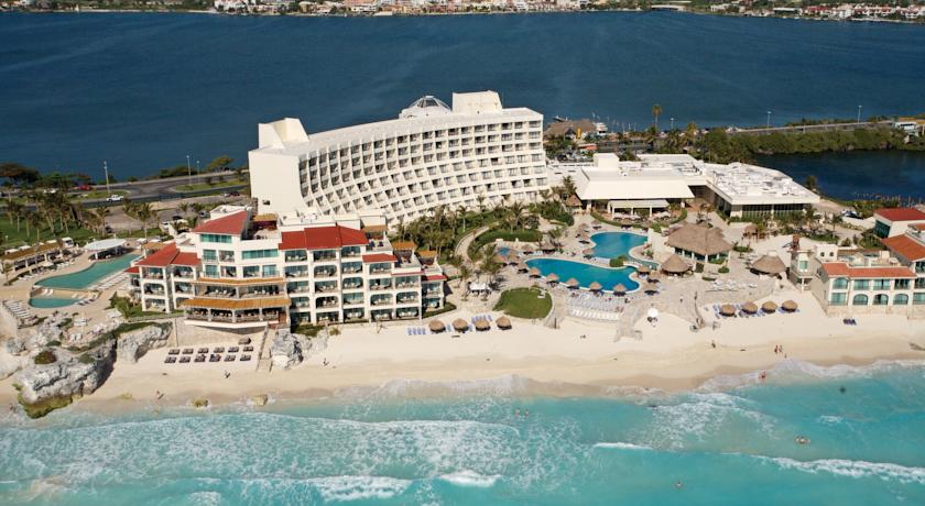 Grand Park Royal Cancun
