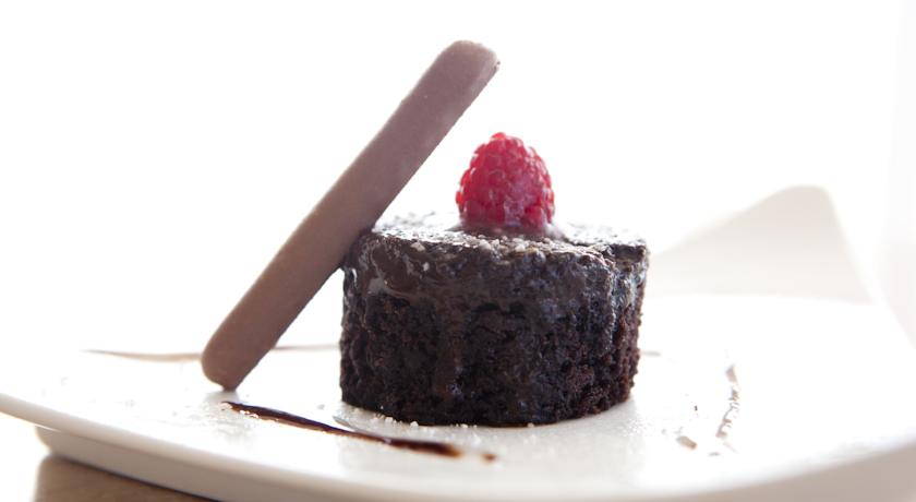 Southern Palms Beach Club