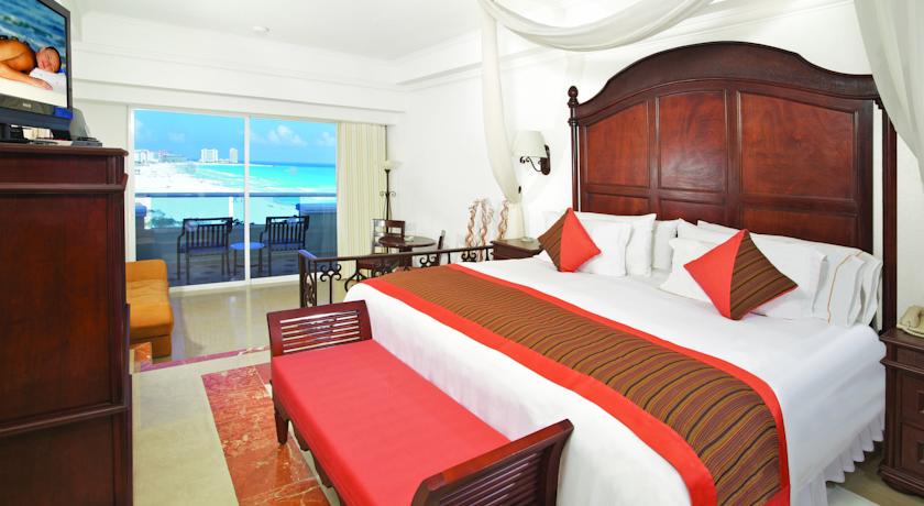 Sunscape Cancun Resort & Spa