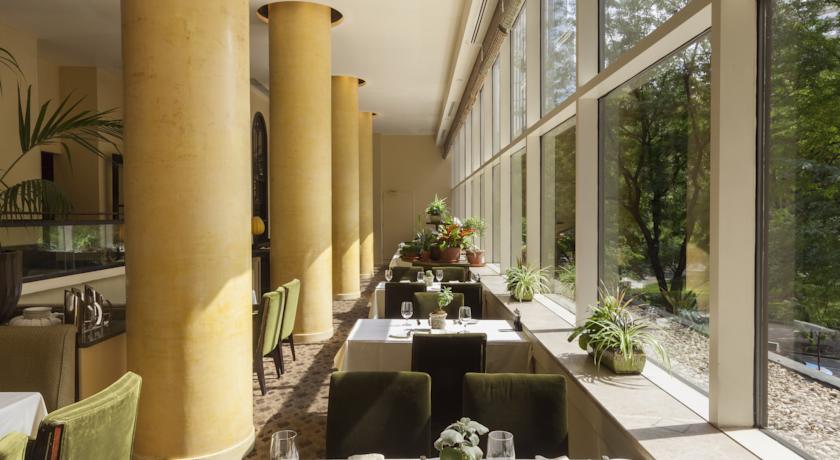 The Rittenhouse Hotel