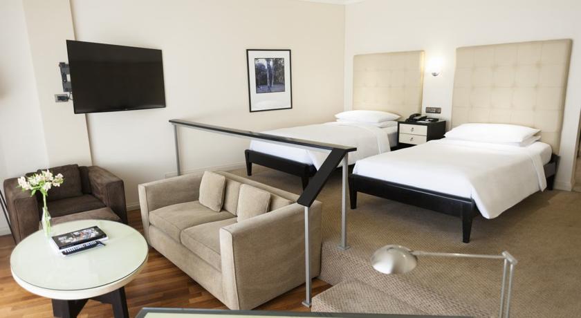 Mandarin Oriental, Santiago