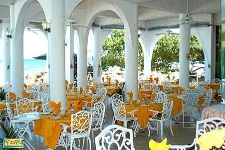 Franklyn D Resort & Spa