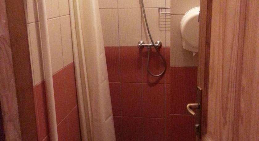 Guesthouse and Hostel Lika