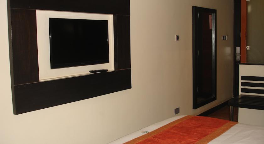 Best Western Plus Meridian Hotel