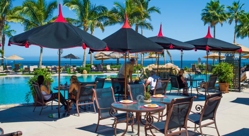 Villa La Estancia Beach Resort & Spa