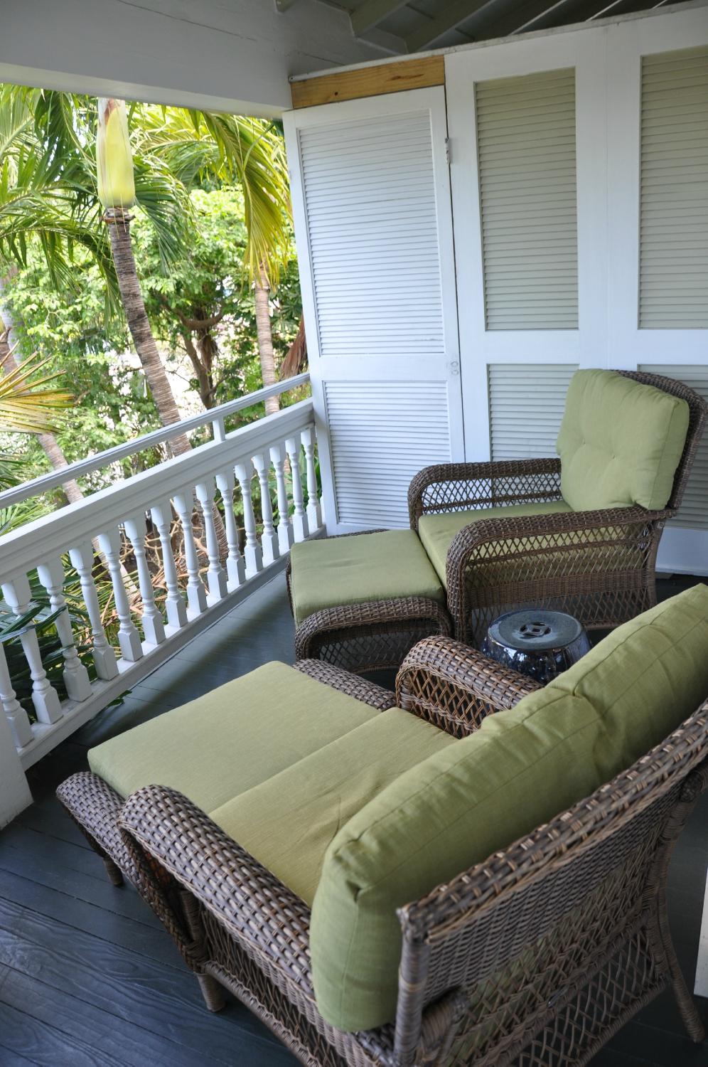 The Mermaid & The Alligator