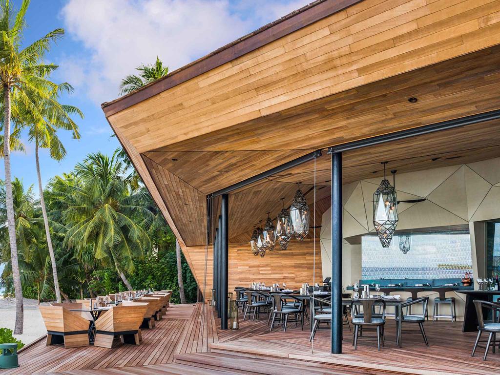 The St. Regis Maldives Vommuli Resort