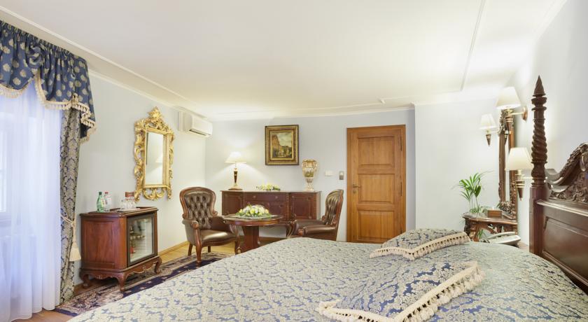 Hotel U Prince by BHG