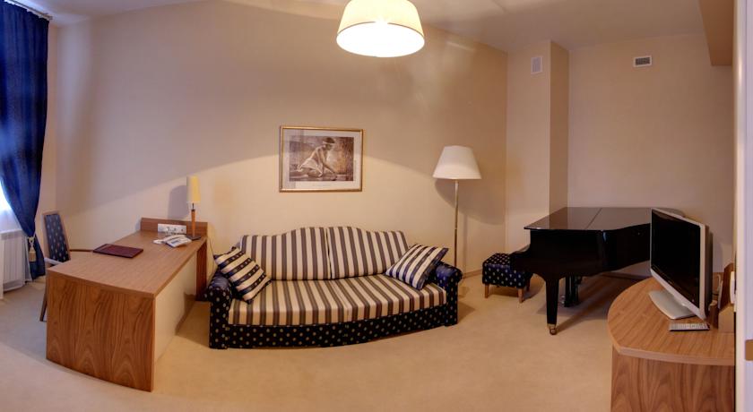 Citytel Hotel Oktyabrskaya