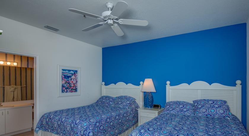 Olde Marco Island Inn & Suites