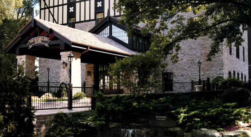 Old Mill Toronto Hotel