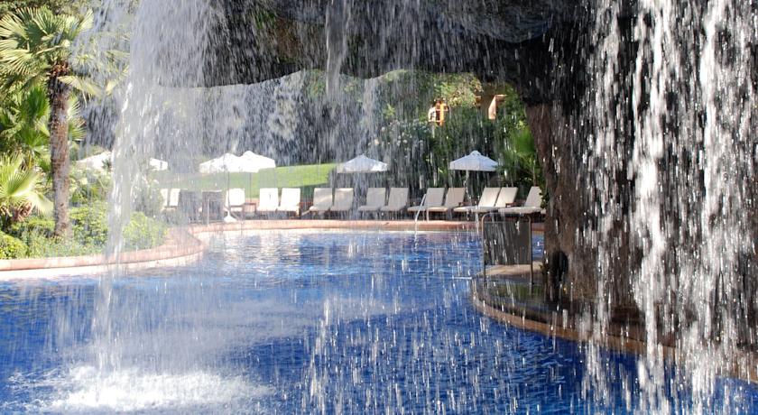 Mandarin Oriental, Santiago