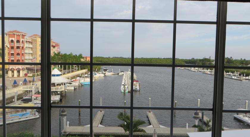 Bayfront Inn 5th Ave