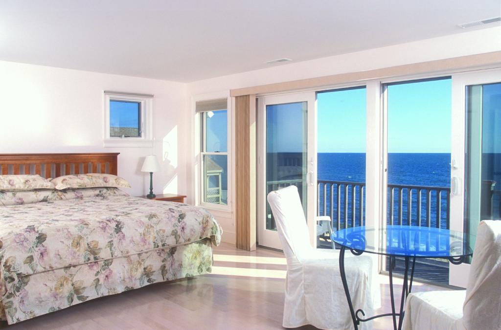 Corsair and Cross Rip Oceanfront Resort