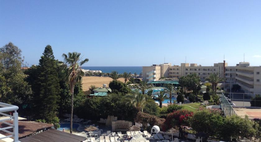 Paphos Gardens Holiday Resort